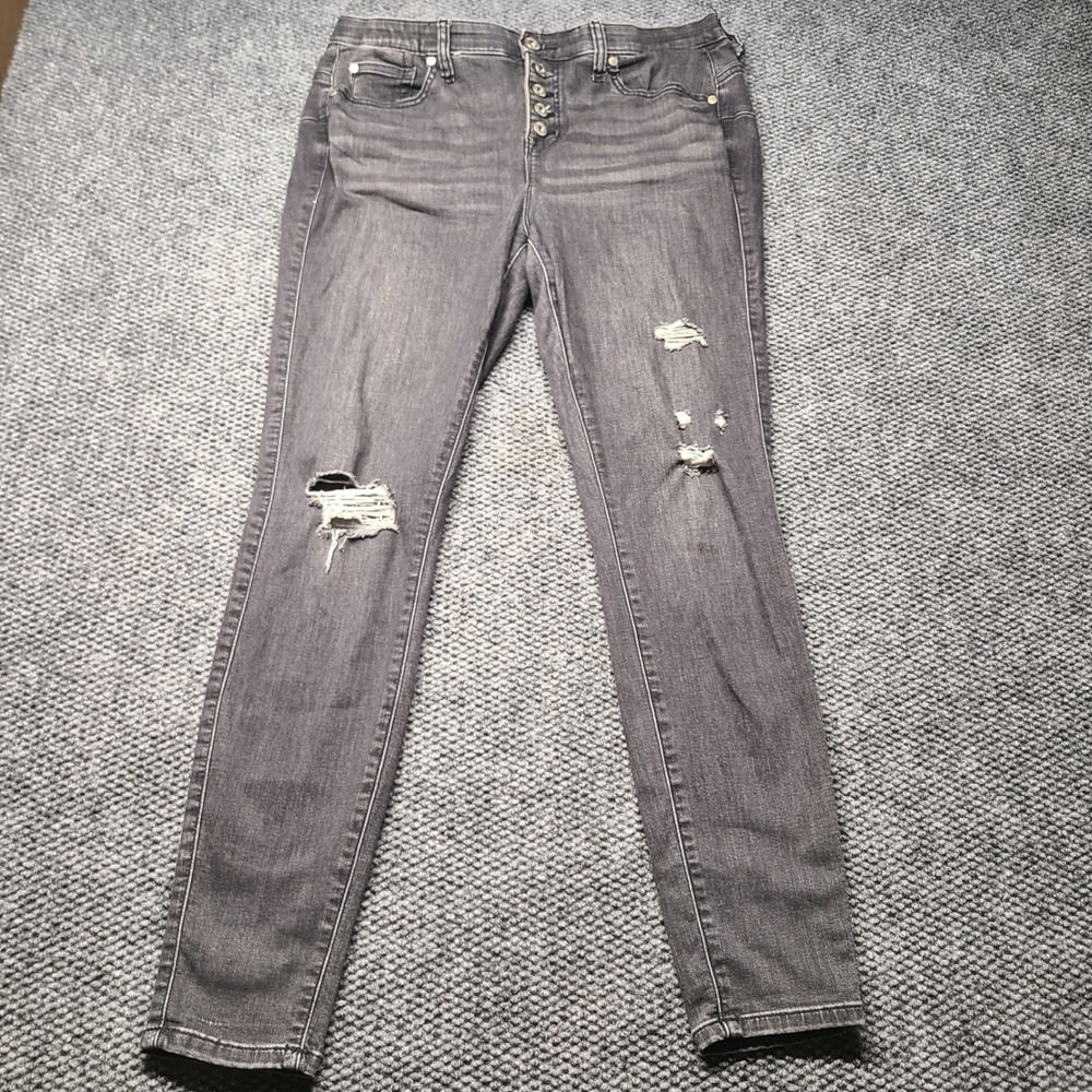 Torrid Bombshell Skinny Jeans 14T Black Distressed Button Fly Super Soft Tall